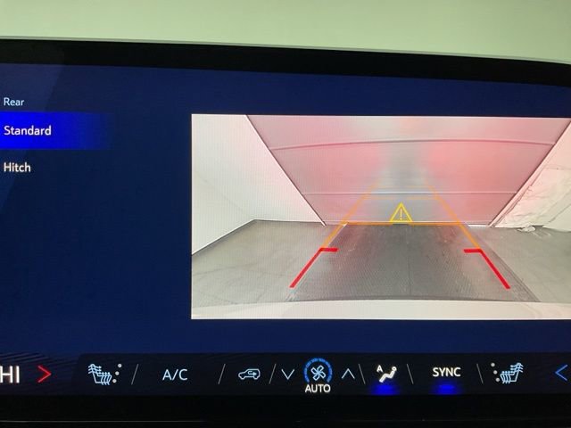 New 2026 Chevrolet Traverse LT w/ LPO, Floor Liner Package image 16