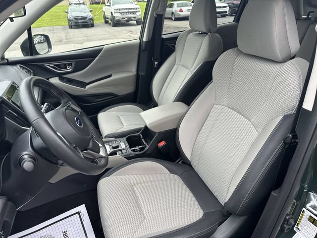 Used 2024 Subaru Forester Premium AWD/4WD image 15