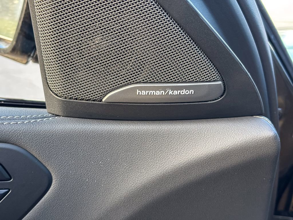 New 2026 BMW X6 M60i image 12