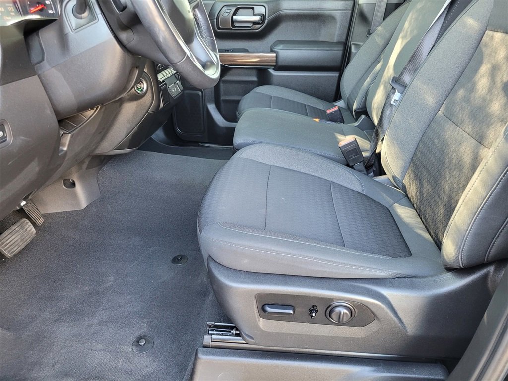 Used 2021 Chevrolet Silverado 1500 RST image 20