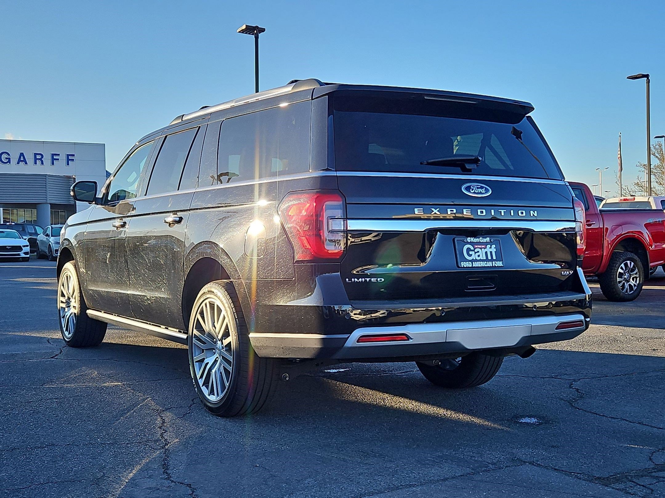 Used 2024 Ford Expedition Max Limited image 9