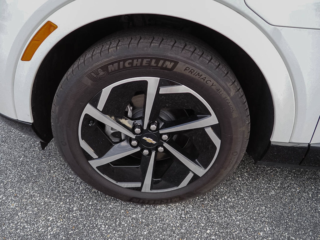 Used 2024 Chevrolet Equinox EV LT FWD image 32