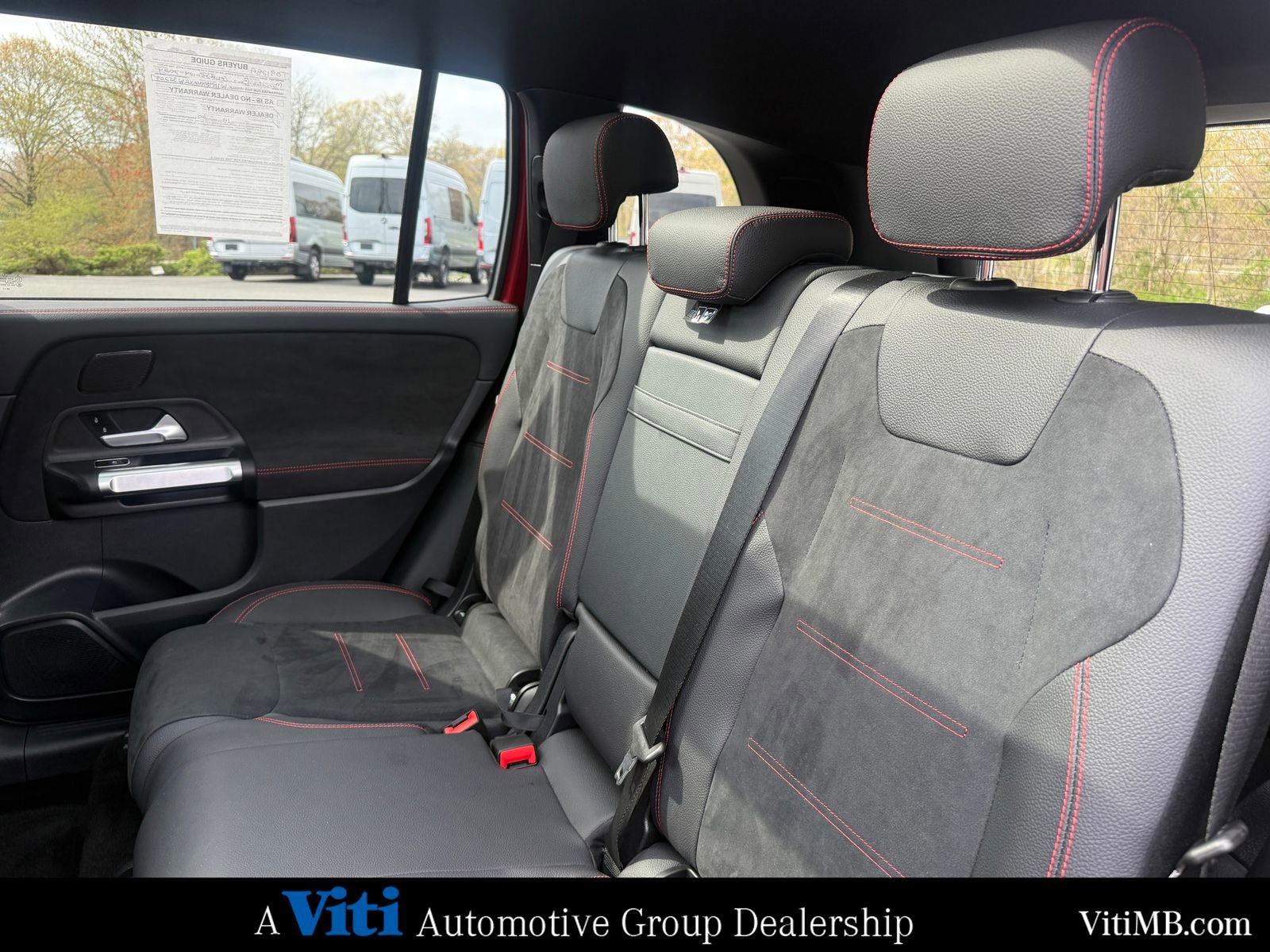 Certified 2024 Mercedes-Benz GLB 250 4MATIC image 22