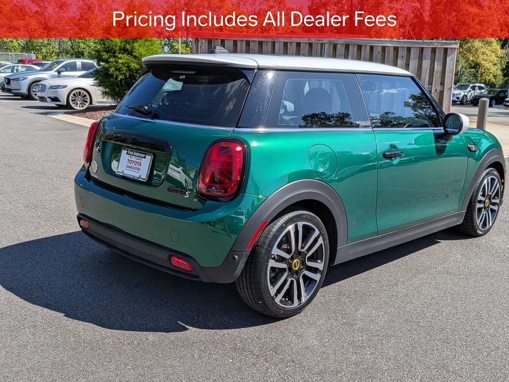 Used 2023 MINI Cooper SE FWD image 4