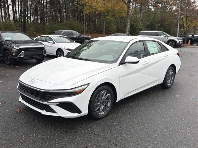 New 2026 Hyundai Elantra Blue image 3