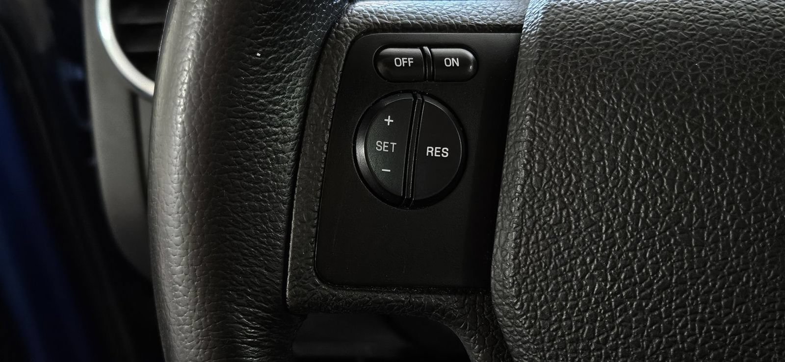 Used 2010 Ford Explorer XLT AWD/4WD image 11