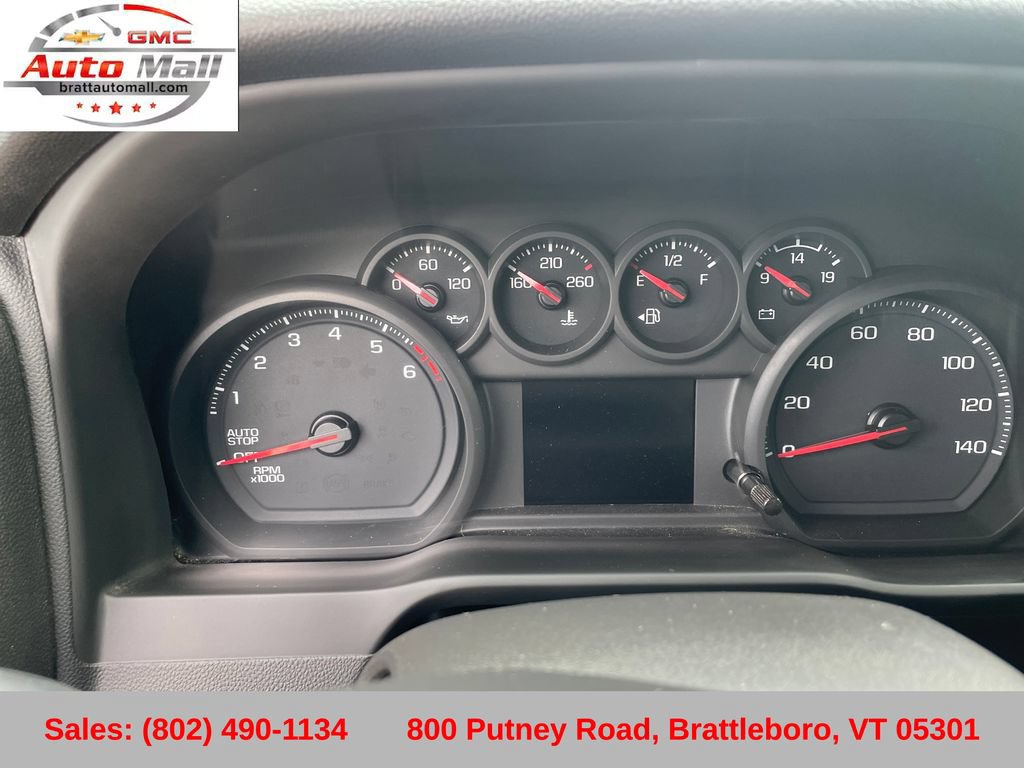 Used 2022 Chevrolet Silverado 1500 Custom w/ LPO, Dark Essentials Package AWD/4WD image 17