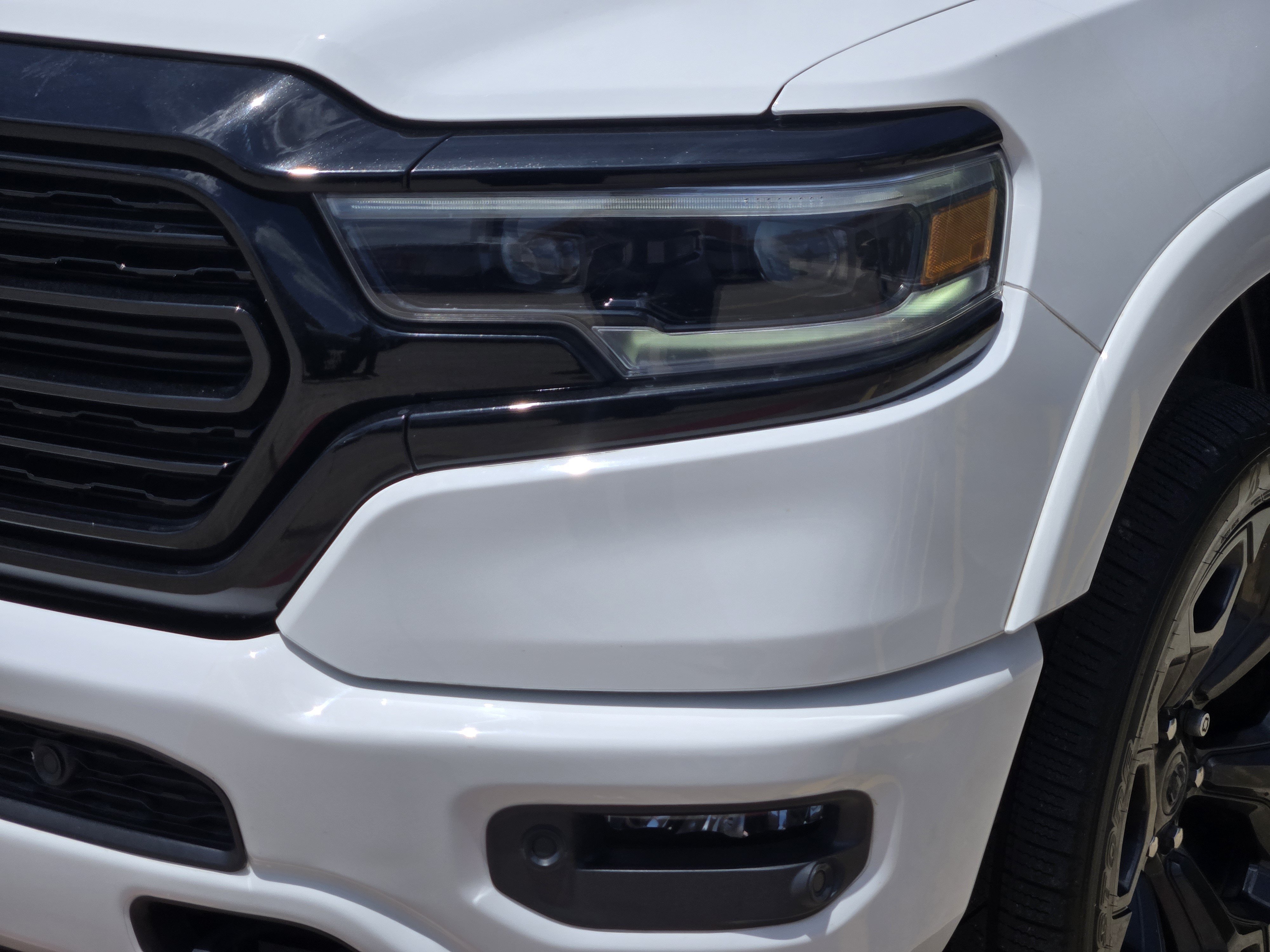 Used 2023 RAM 1500 Limited AWD/4WD image 6