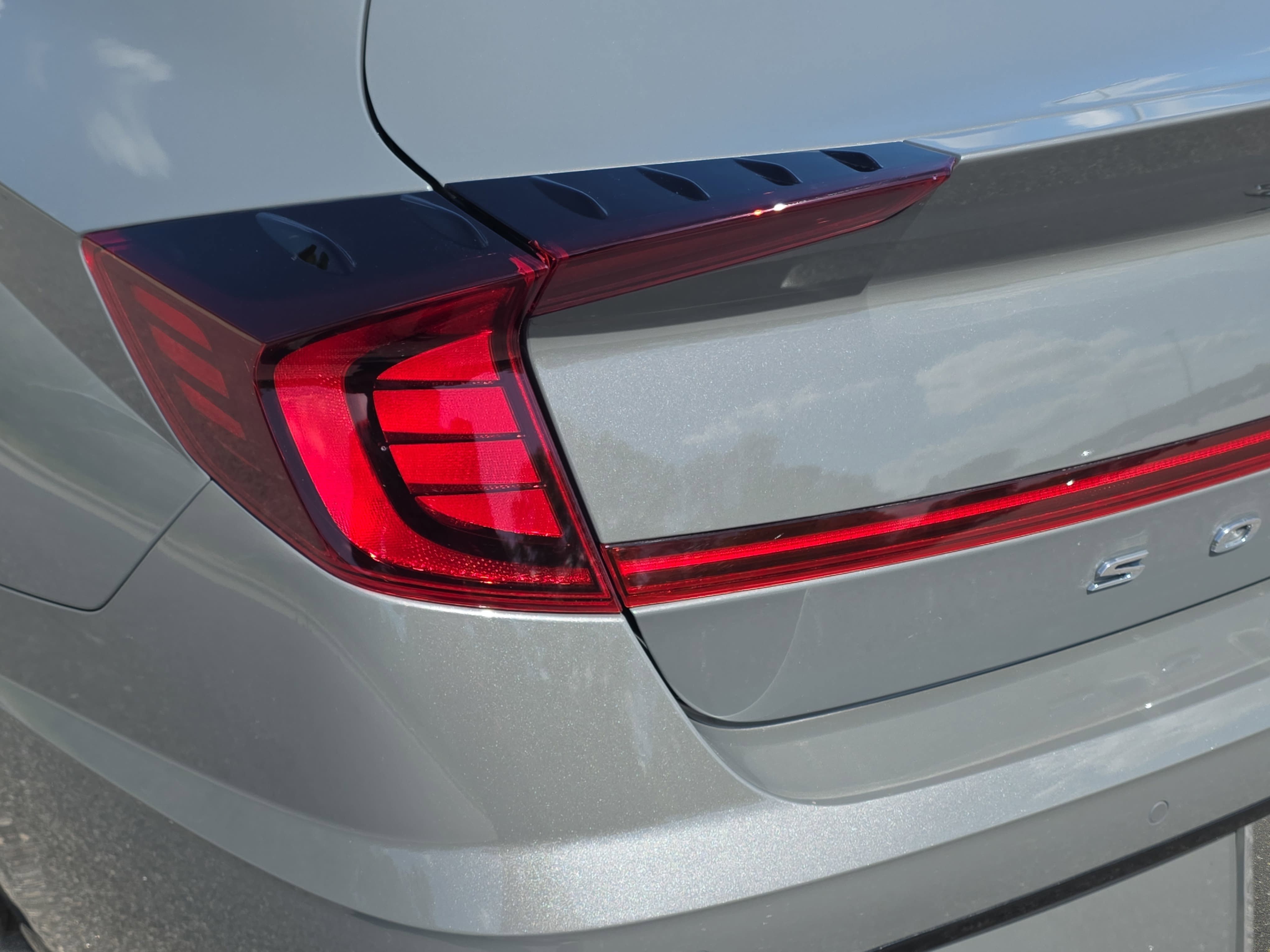 Used 2023 Hyundai Sonata Limited w/ Cargo Package image 35