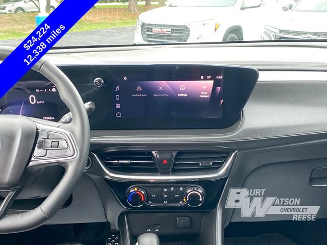 Used 2024 Buick Encore GX Sport Touring w/ Experience Buick Package AWD/4WD image 23