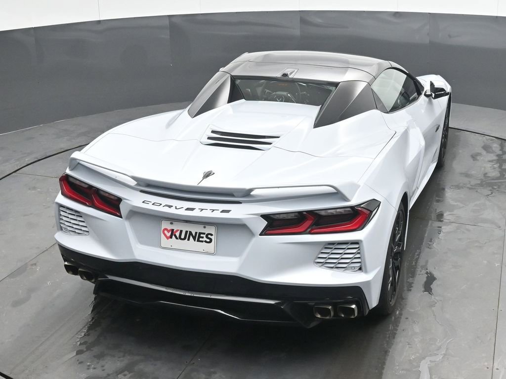 Used 2023 Chevrolet Corvette Stingray Premium Conv w/ Z51 Performance Package image 28