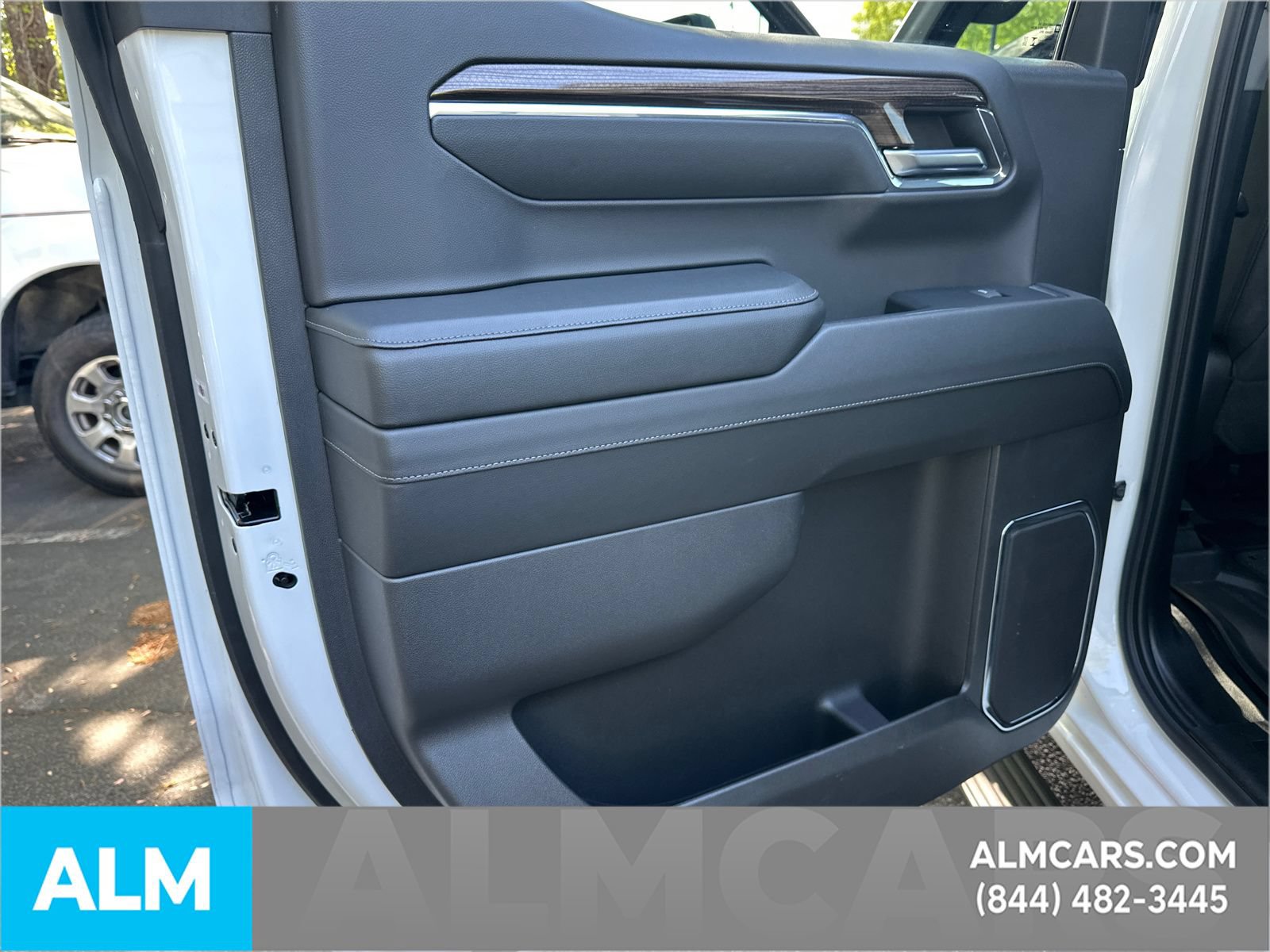 Used 2024 Chevrolet Silverado 1500 RST w/ Max Trailering Package AWD/4WD image 14