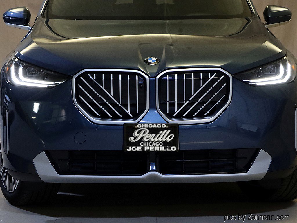 Used 2025 BMW X3 xDrive30i w/ Premium Package image 5