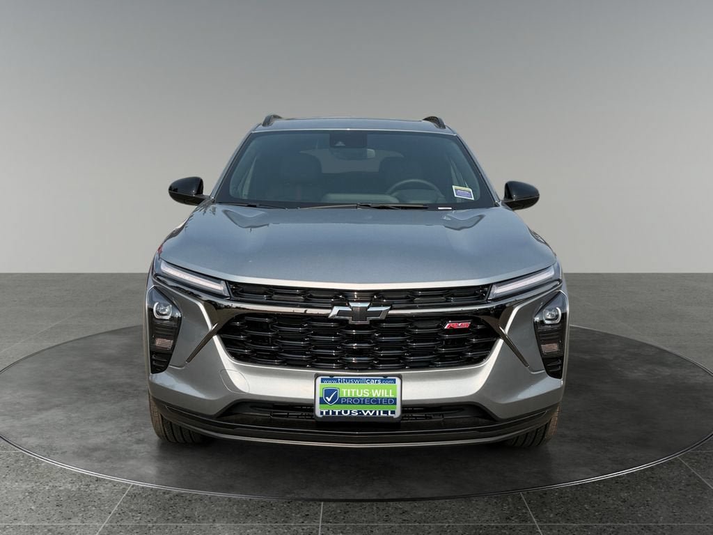 New 2026 Chevrolet Trax RS w/ Sunroof Package FWD image 2