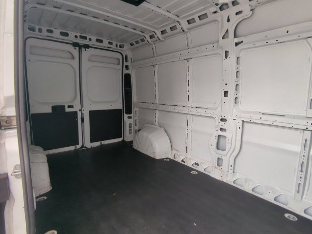 Used 2024 RAM ProMaster 2500 w/ Convenience Group FWD image 15