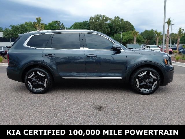 Certified 2024 Kia Telluride EX w/ EX Captain's Chair Package FWD image 4