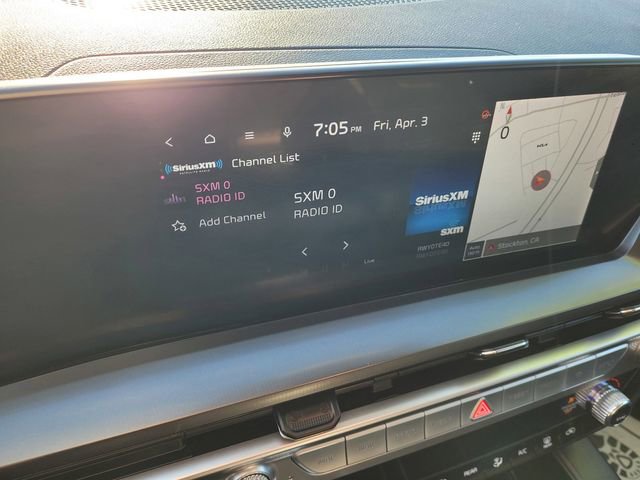 Used 2024 Kia Telluride LX image 11