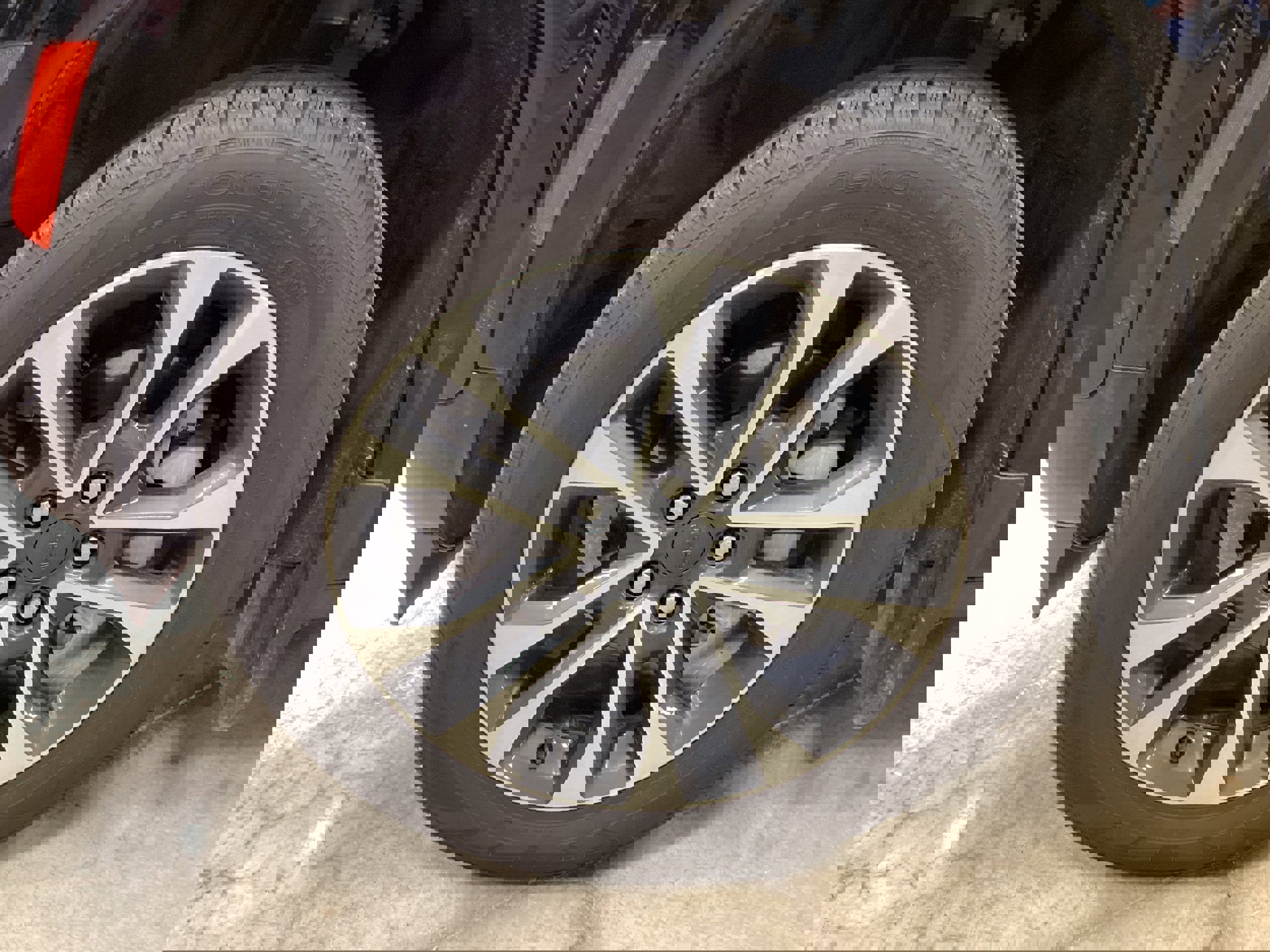 Used 2023 Jeep Grand Cherokee Overland w/ Adv Protech Group III image 9