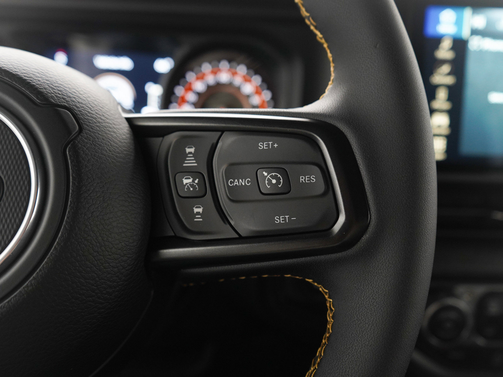 Used 2024 Jeep Wrangler Sport S image 27