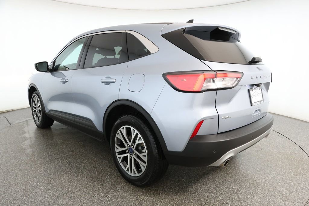 Used 2022 Ford Escape SEL w/ Technology Package image 6