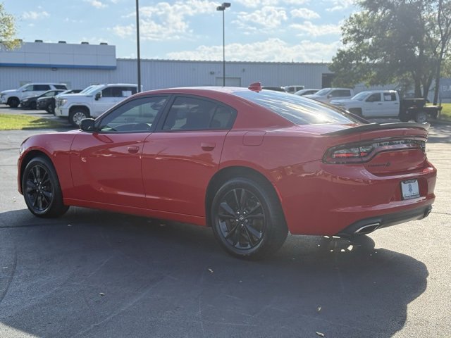 Used 2022 Dodge Charger SXT w/ Blacktop Package image 4