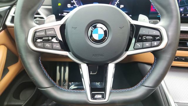 Used 2026 BMW M440i Coupe RWD image 39