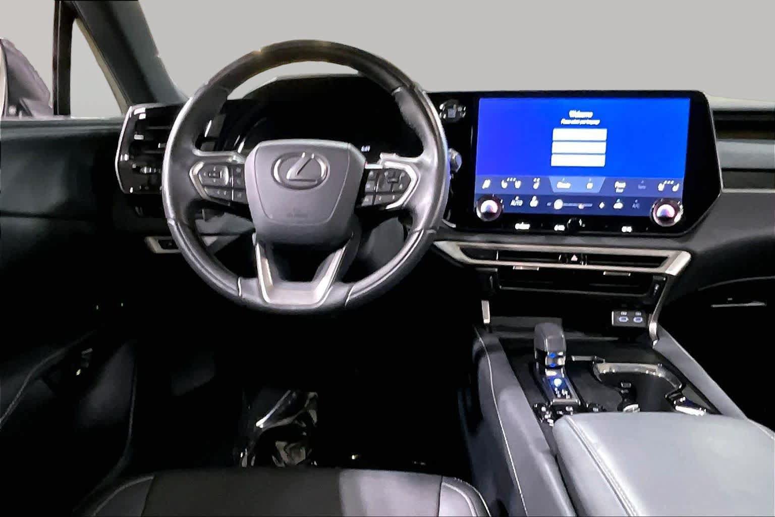 Used 2023 Lexus RX 350 Premium w/ Accessory Package AWD/4WD image 6