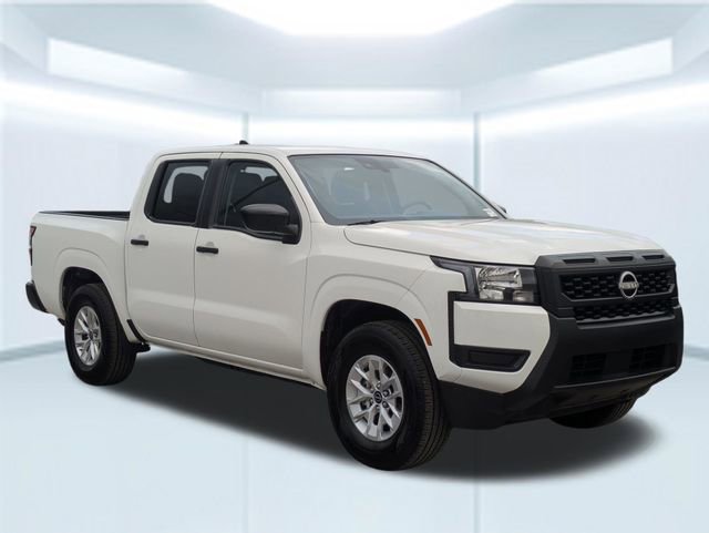 Used 2025 Nissan Frontier S RWD image 9