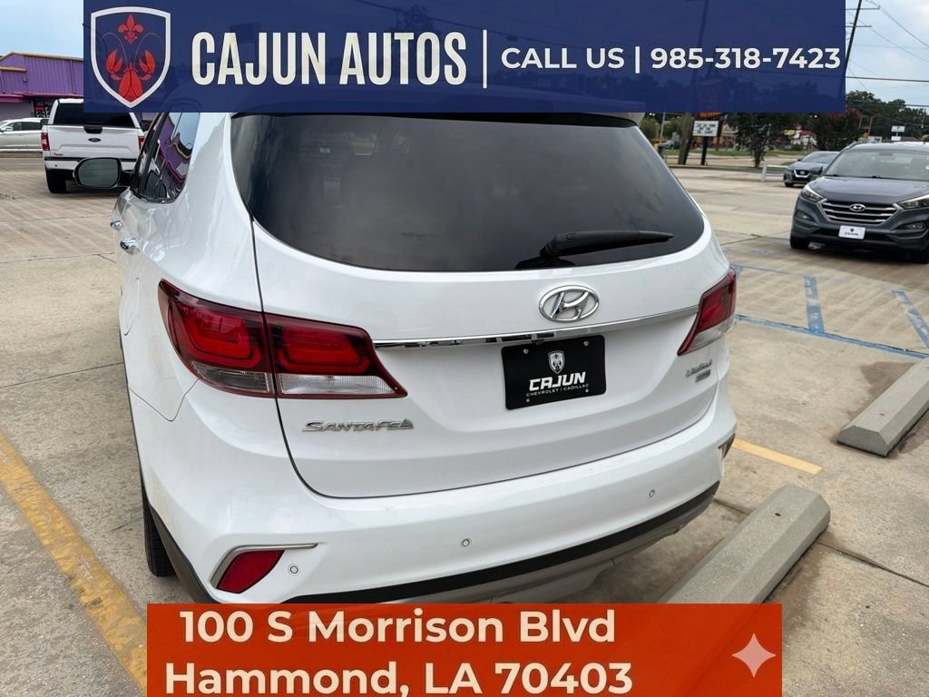 Used 2017 Hyundai Santa Fe Limited FWD image 10