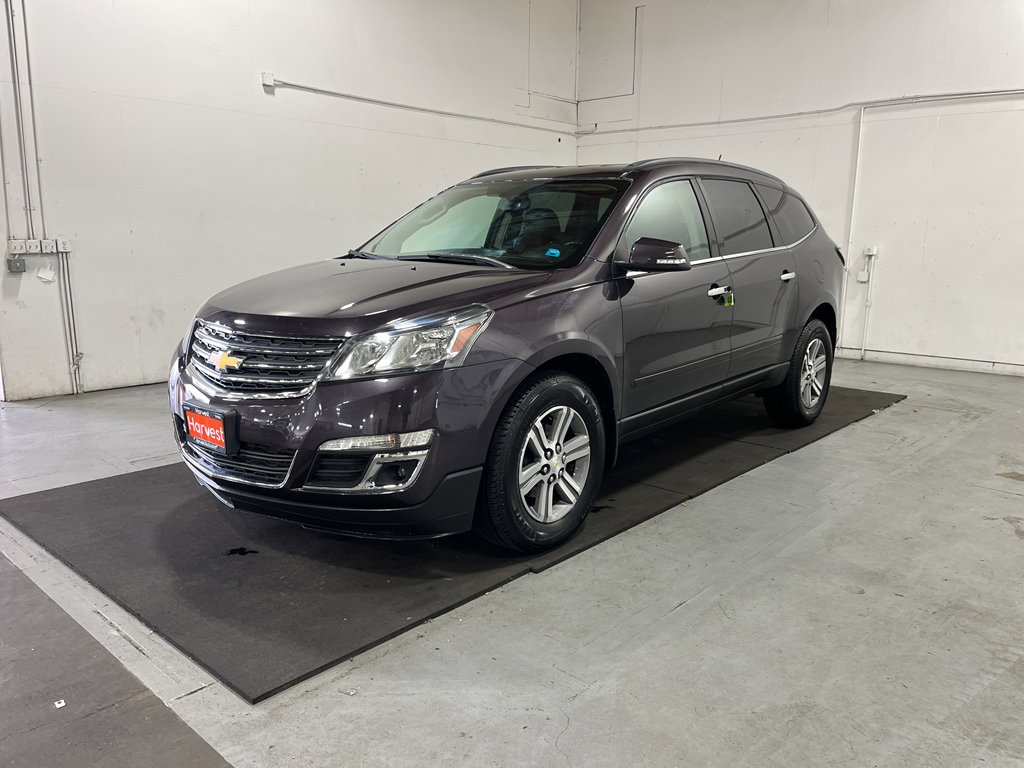Used 2015 Chevrolet Traverse LT AWD/4WD image 1