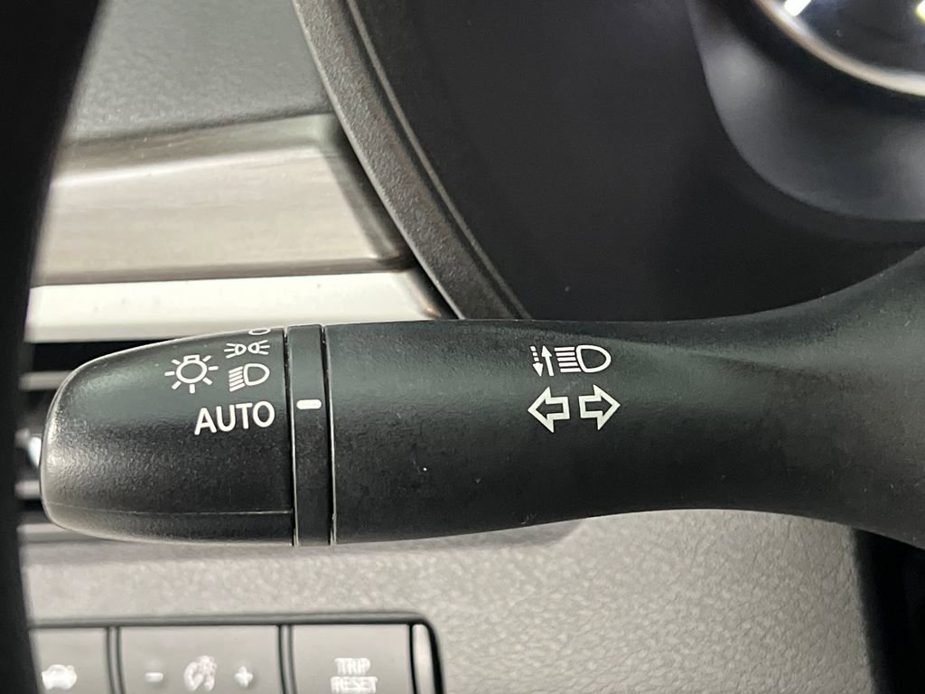 Used 2024 Nissan Altima 2.5 SV image 39