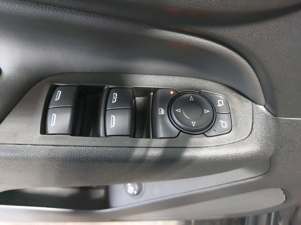 Used 2022 Chevrolet Equinox LT AWD/4WD image 44