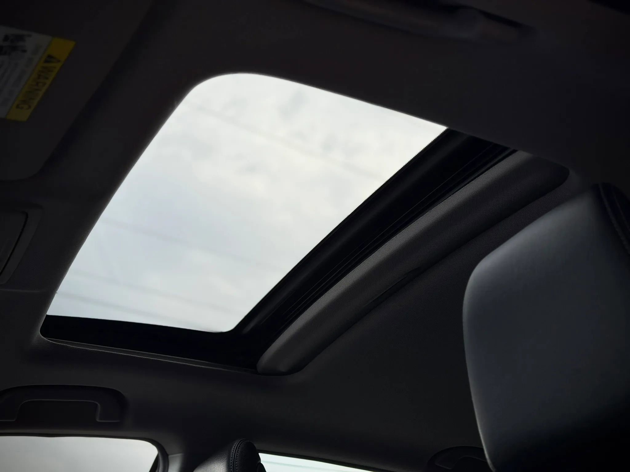 Used 2017 Honda Accord EX-L image 9