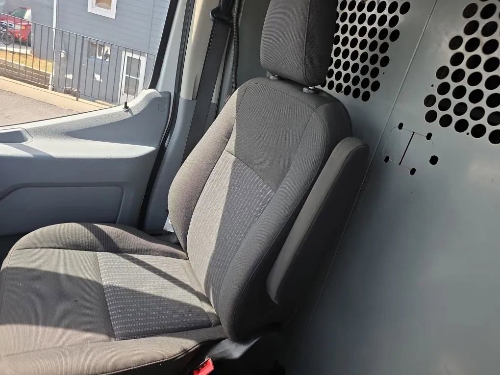 Used 2018 Ford Transit 350 148 High Roof image 33