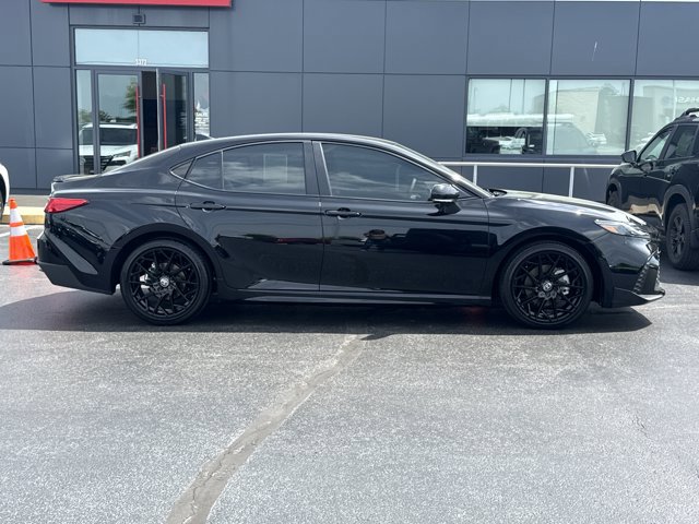 Used 2026 Toyota Camry SE w/ Convenience Package FWD image 2