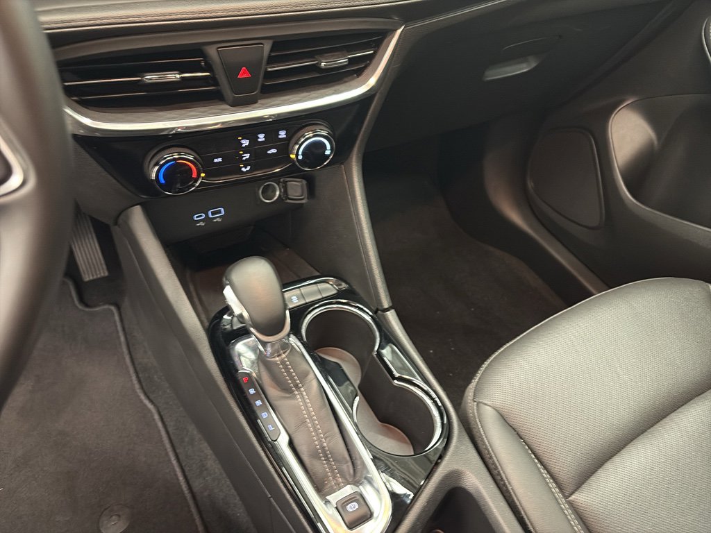Used 2024 Buick Encore GX Sport Touring image 27