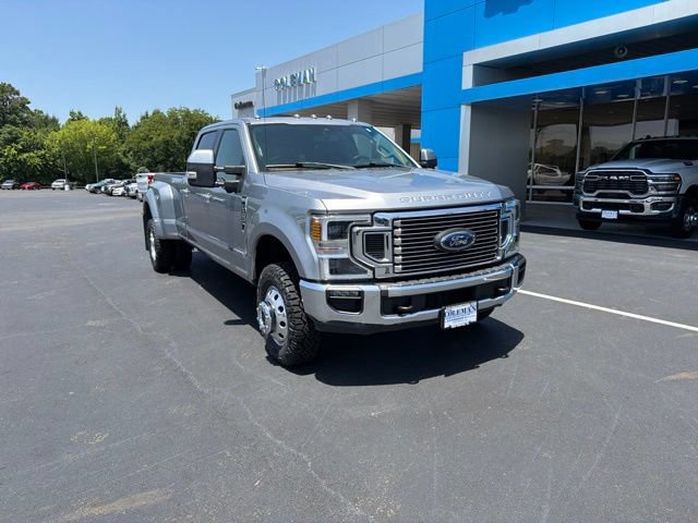 Used 2020 Ford F350 Lariat w/ Lariat Ultimate Package AWD/4WD image 2