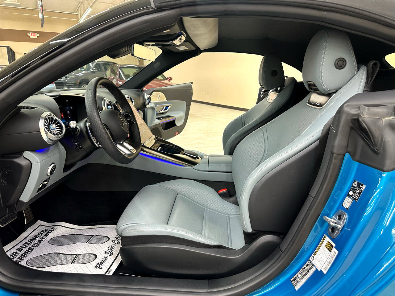 Used 2024 Mercedes-Benz SL 43 AMG image 24