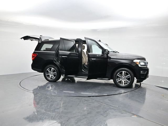 Used 2023 Ford Expedition Limited image 50