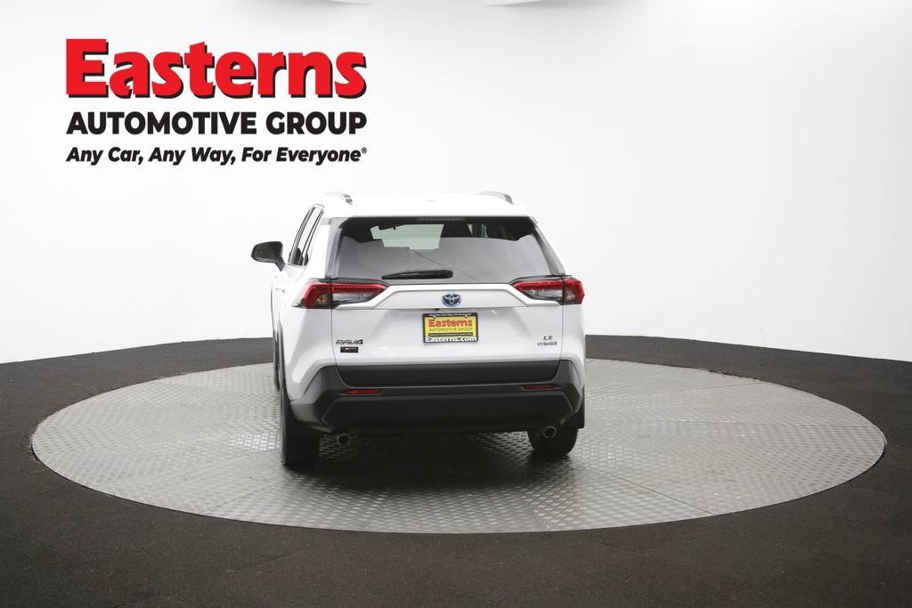 Used 2021 Toyota RAV4 LE w/ Carpet Mat Package (TMS) AWD/4WD image 38