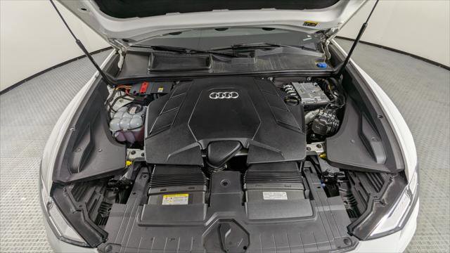 Used 2022 Audi Q8 Premium Plus image 28