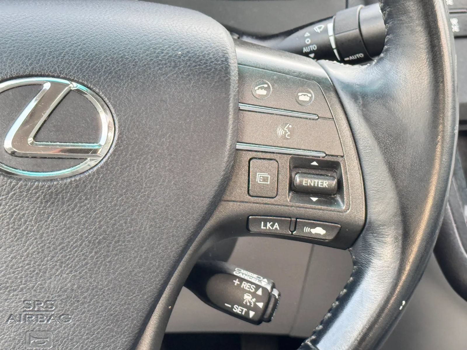 Used 2010 Lexus HS 250h Premium w/ Tech Pkg FWD image 31