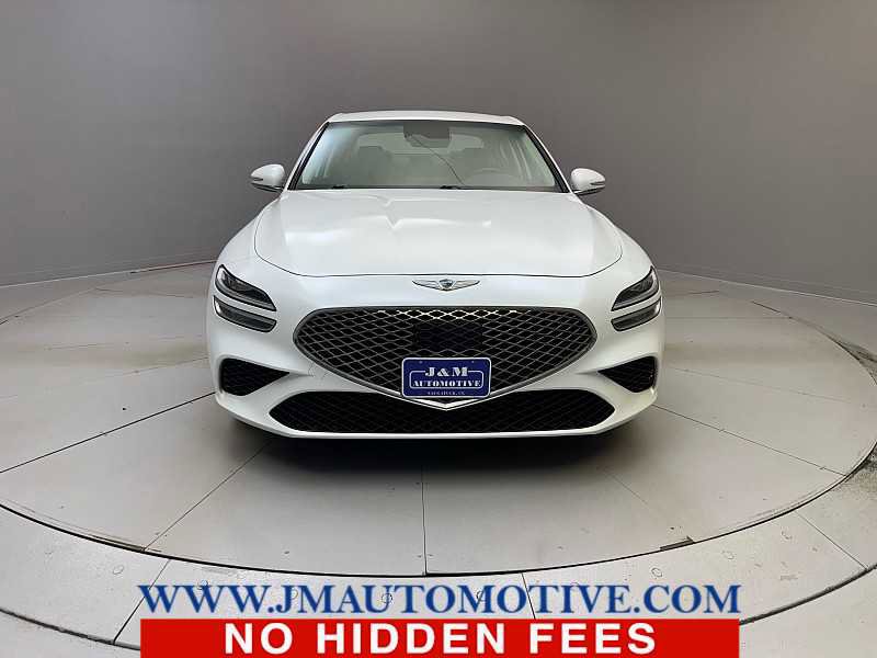 Used 2023 Genesis G70 2.0T image 8