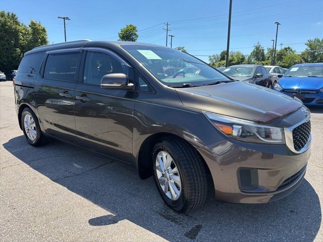 Used 2016 Kia Sedona LX w/ Option Group 020 FWD image 1