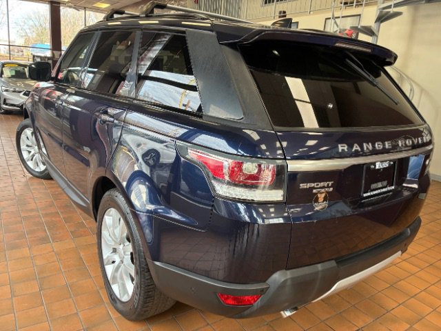 Used 2017 Land Rover Range Rover Sport HSE image 7