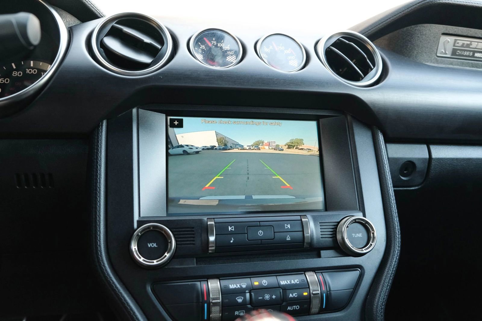 Used 2017 Ford Mustang Shelby GT350 w/ Electronics Package image 39