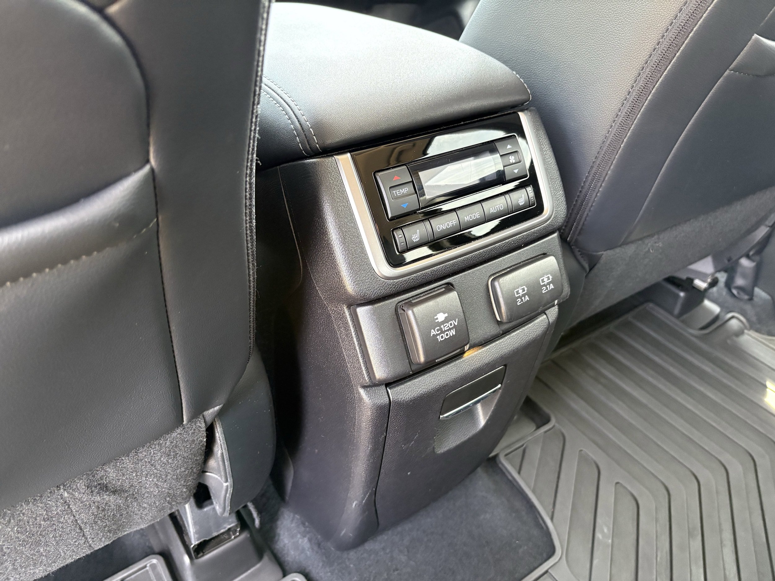 Used 2021 Subaru Ascent Touring AWD/4WD image 32