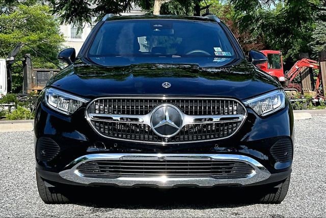 Certified 2025 Mercedes-Benz GLC 300 4MATIC image 14
