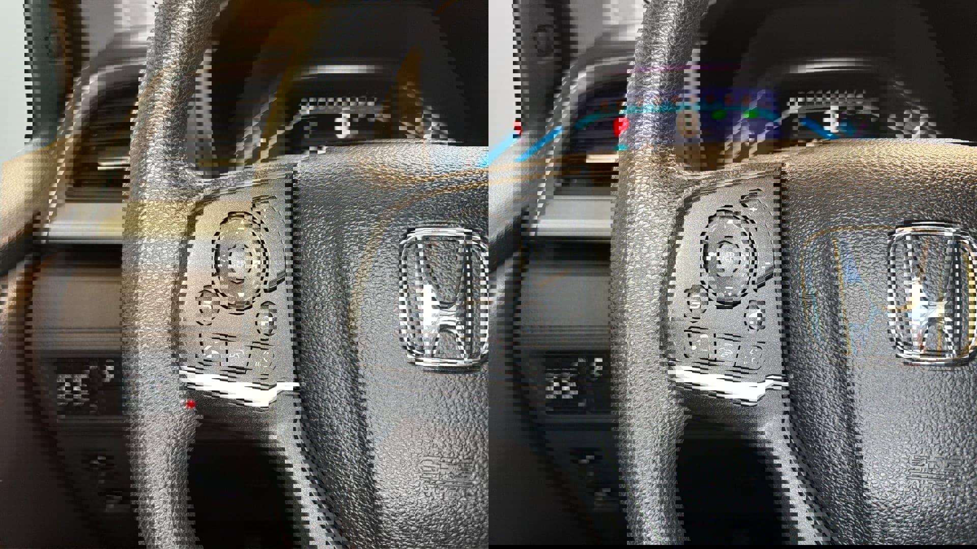 Used 2018 Honda Odyssey EX image 27