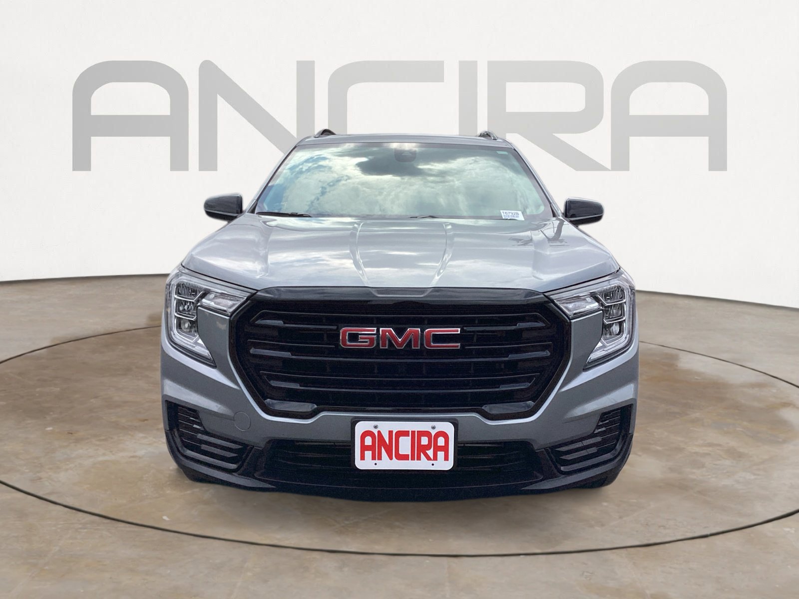 Used 2024 GMC Terrain SLE w/ Elevation Edition image 8